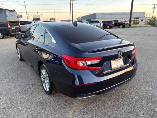 Obsidian Blue Pearl 2019 Honda Accord LX