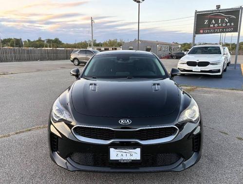 2018 Kia Stinger Base AWD 4dr Sedan