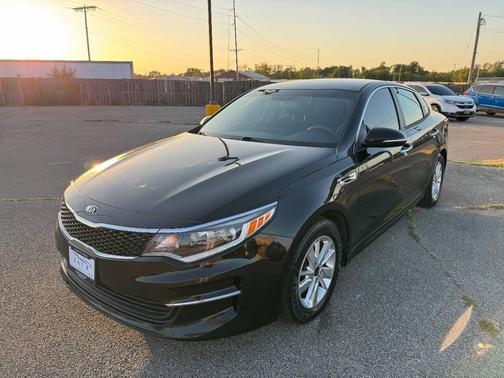 2017 Kia Optima LX