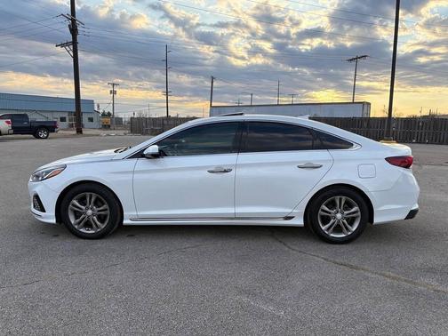 2018 Hyundai SONATA Sport