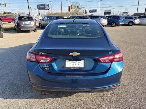 2019 Chevrolet Malibu Hybrid Base