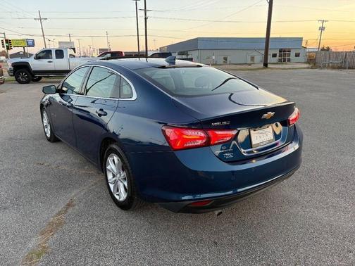 2019 Chevrolet Malibu Hybrid Base