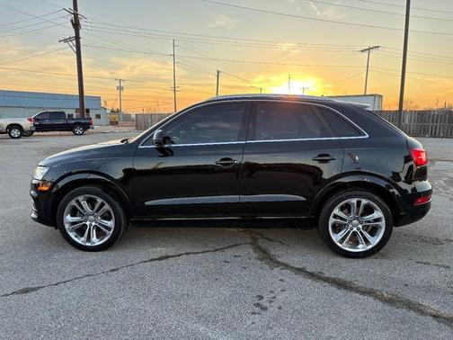 2017 Audi Q3 2.0T Premium Plus