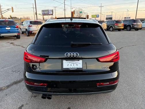 2017 Audi Q3 2.0T Premium Plus