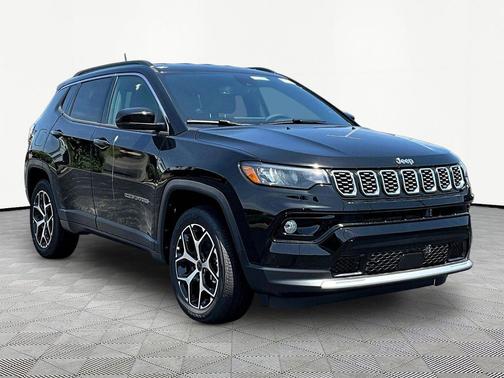 Diamond Black Crystal Pearlcoat 2026 Jeep Compass Limited