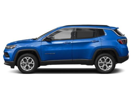 Hydro Blue Pearlcoat 2026 Jeep Compass Latitude
