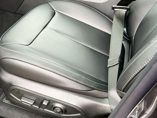 Baltic Gray Metallic Clearcoat 2026 Jeep Grand Cherokee L Limited