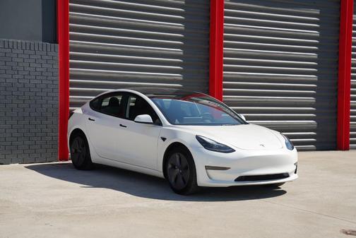 2023 Tesla Model 3 Base