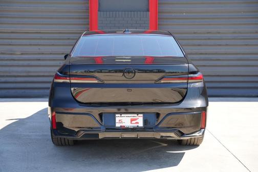 2023 BMW i7 xDrive60