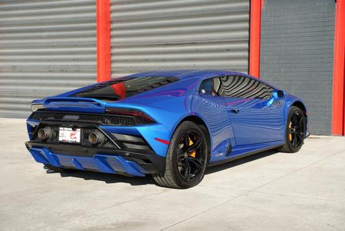 2020 Lamborghini Huracan EVO Base