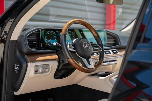 2022 Mercedes-Benz GLS 450 4MATIC