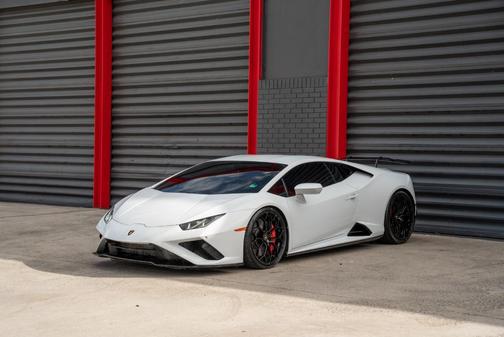 2021 Lamborghini Huracan EVO Base
