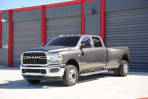 2022 RAM 3500 Tradesman