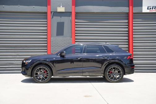 Orca Black Metallic 2021 Audi Q8 55 Premium Plus