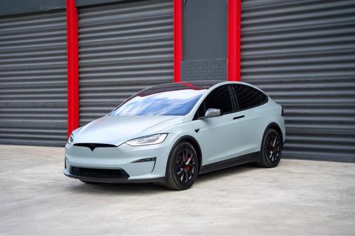2023 Tesla Model X Plaid