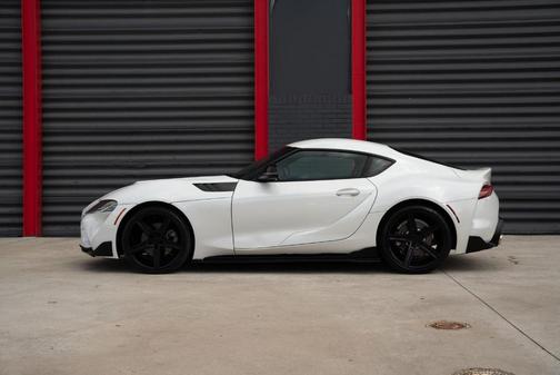 2022 Toyota Supra 2.0