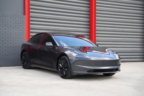 2025 Tesla Model 3 Long Range