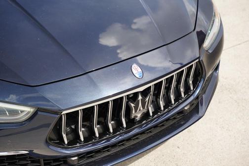 Blu 2021 Maserati Ghibli S GranLusso