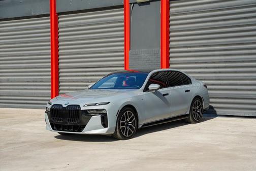 Brooklyn Gray Metallic 2023 BMW 760 760i xDrive