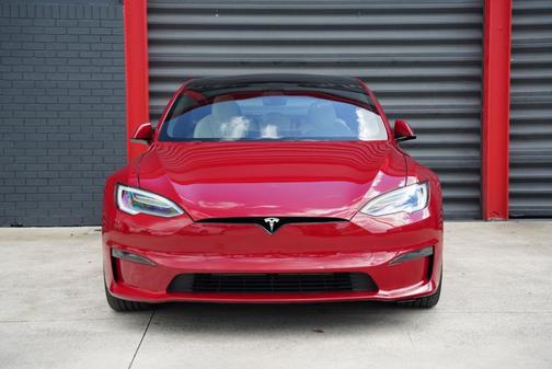 2022 Tesla Model S Base