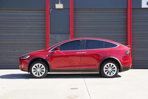2018 Tesla Model X 75D