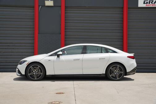 MANUFAKTUR Moonlight White Metallic 2023 Mercedes-Benz AMG EQE Base