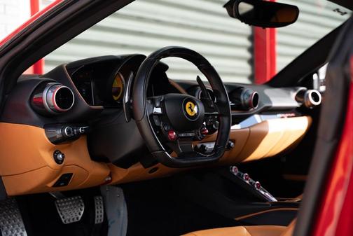 2018 Ferrari 812 Superfast Base