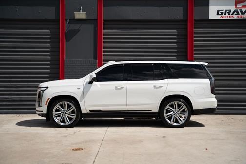 2025 Cadillac Escalade Sport Platinum