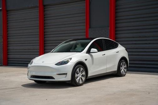 2022 Tesla Model Y Long Range