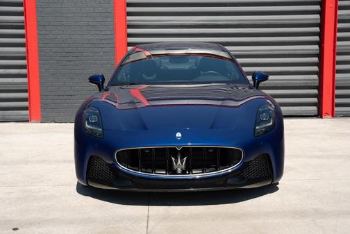 Blu 2024 Maserati GranTurismo Modena