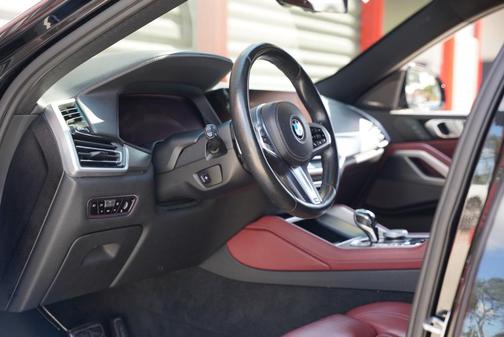 2020 BMW X6 xDrive40i