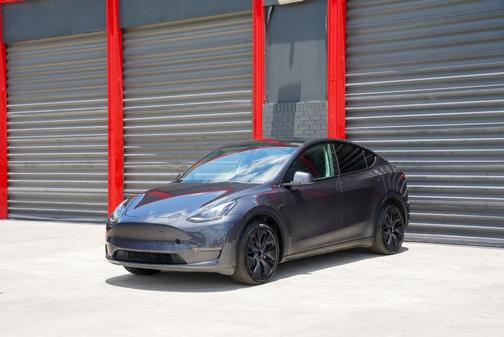 Blue 2024 Tesla Model Y Standard Range