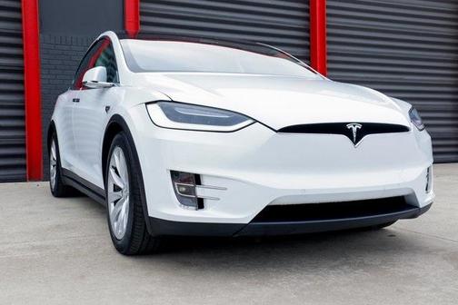 2018 Tesla Model X 75D