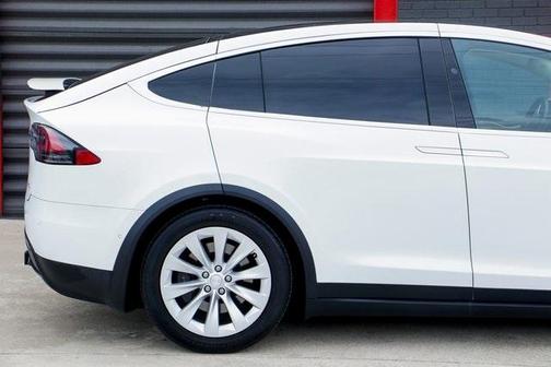 2018 Tesla Model X 75D