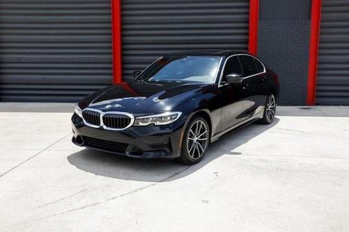 2020 BMW 330 i