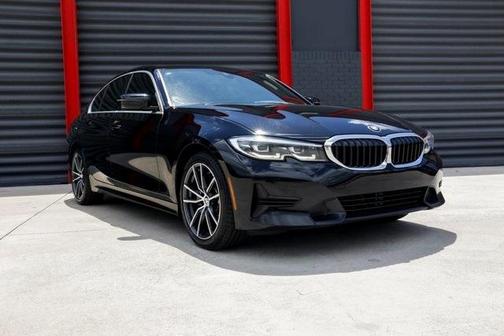 2020 BMW 330 i