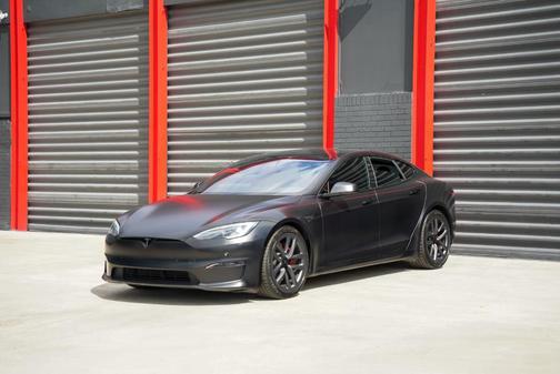 2022 Tesla Model S Plaid