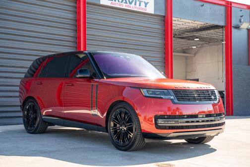 2023 Land Rover Range Rover P530 SE