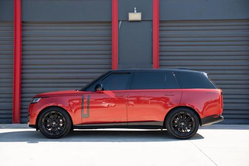 2023 Land Rover Range Rover P530 SE
