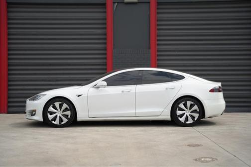 2021 Tesla Model S Long Range