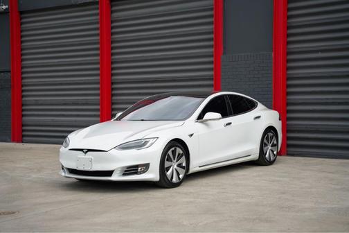 2021 Tesla Model S Long Range