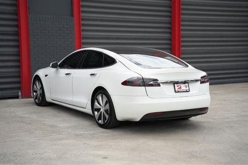 2021 Tesla Model S Long Range