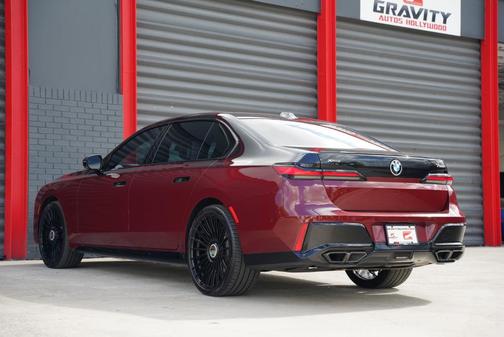 2024 BMW 760 760i xDrive