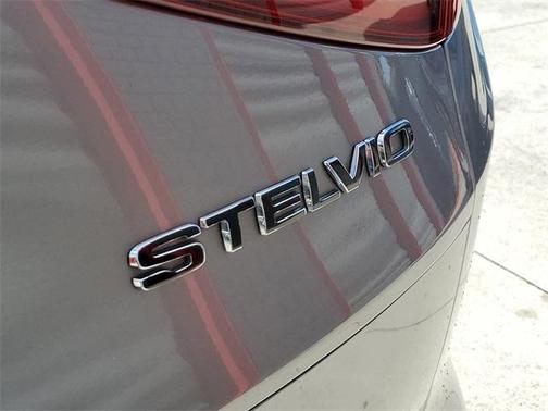 2021 Alfa Romeo Stelvio Ti