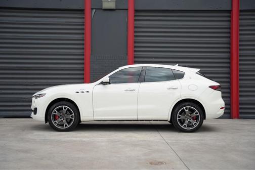 2023 Maserati Levante GT