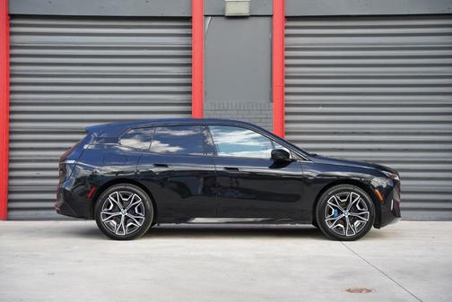 2024 BMW iX xDrive50