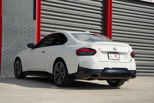 2023 BMW M240 i xDrive