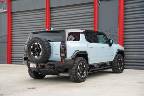 2024 GMC HUMMER EV SUV 2X