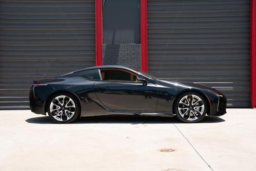 INCOGNITO 2022 Lexus IS 500 F SPORT Performance Launch Edition