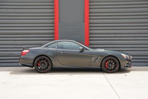 Black 2016 Mercedes-Benz SL-Class SL 550